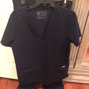 Fig scrubs size medium